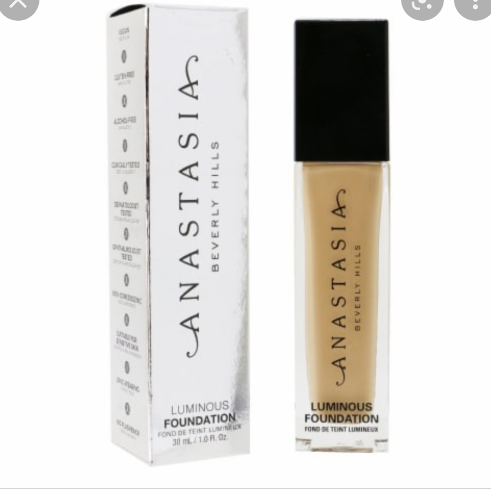 Anastasia Beverly Hills Luminous Foundation
